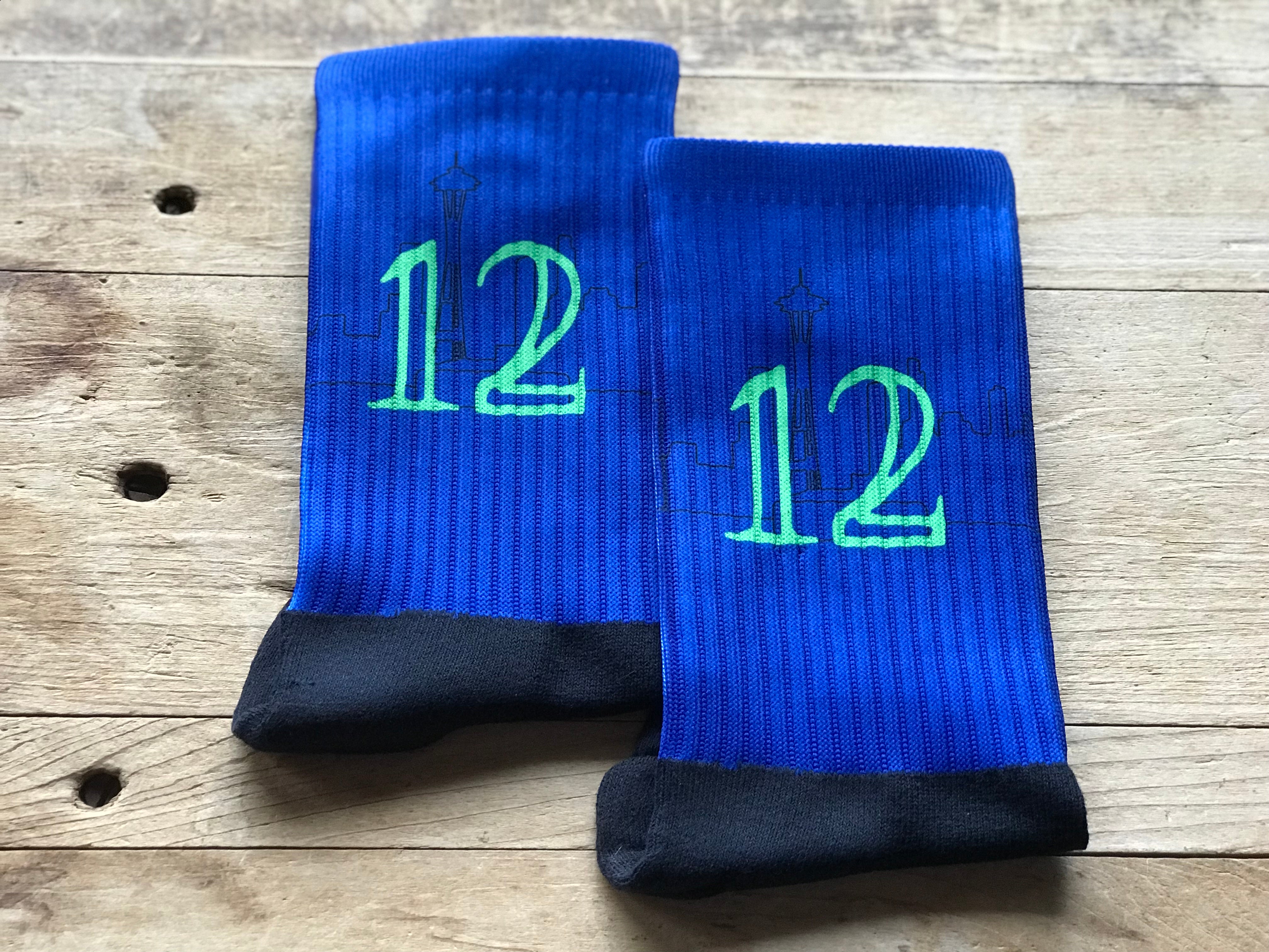 12 Fan Crew Socks