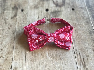 Valentine’s Day Hugs and Kisses Adjustable Bow Tie