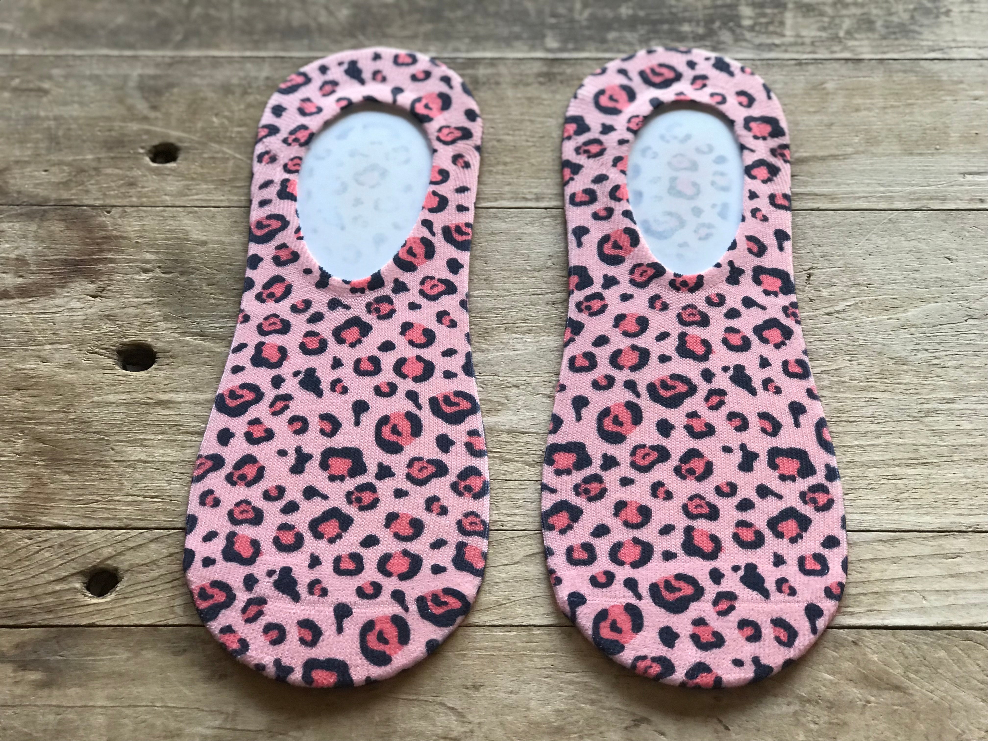 Pink Cheetah Print No-Show Socks