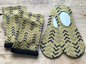 Abstract Lined Arrows His & Hers Socks (Mustard Yellow & Black)
